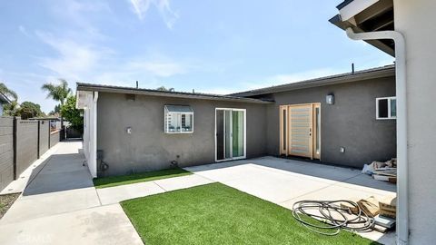 Tiny photo for 10301 Antigua Street, Anaheim, CA 92804 (MLS # PW25253348)