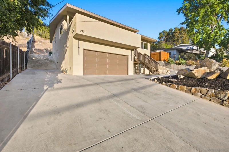 2901 Helix