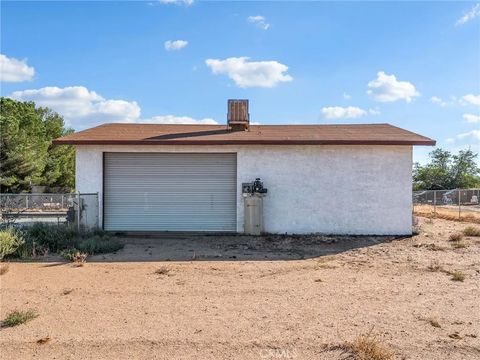 Tiny photo for 14798 Dos Palmas Rd, Victorville, CA 92392 (MLS # HD25251071)