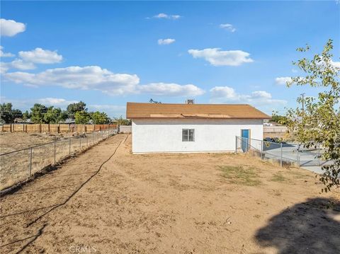 Tiny photo for 14798 Dos Palmas Rd, Victorville, CA 92392 (MLS # HD25251071)