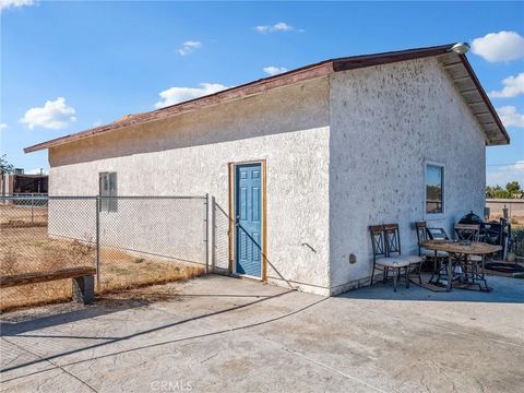 Tiny photo for 14798 Dos Palmas Rd, Victorville, CA 92392 (MLS # HD25251071)