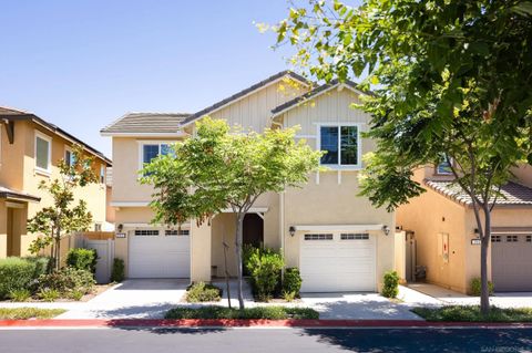 Photo of 211 Spotted Saddle Way, Fallbrook, CA 92028 (MLS # 250041301)