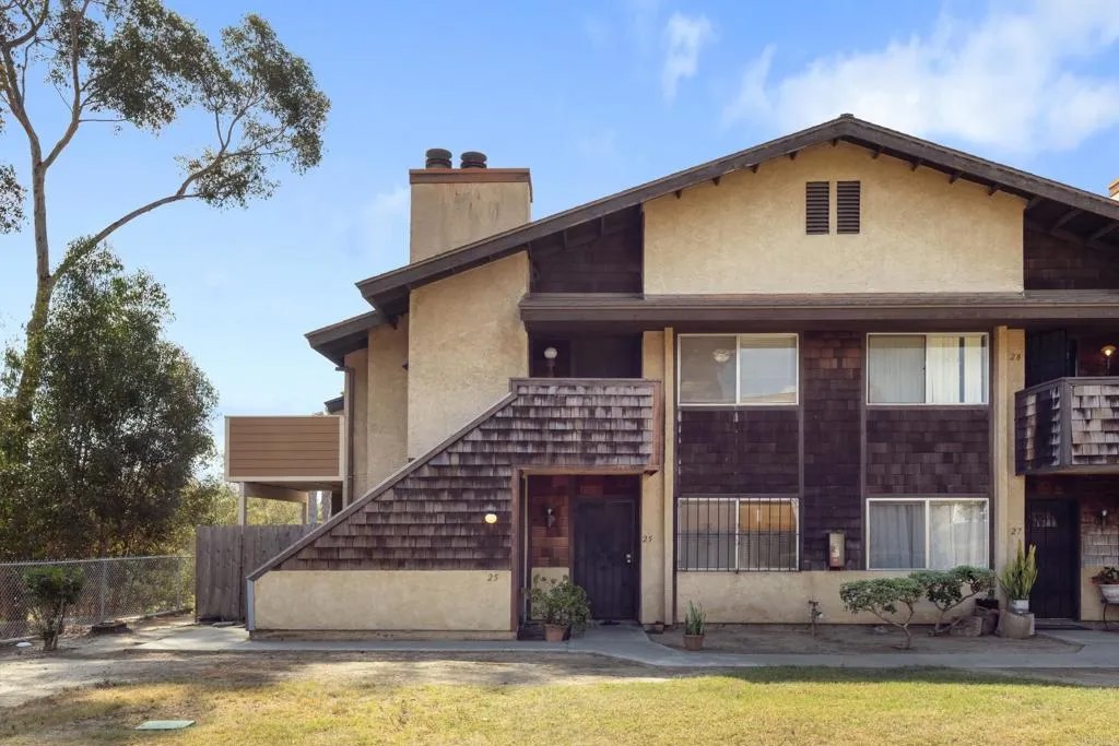 625 R Avenue 26