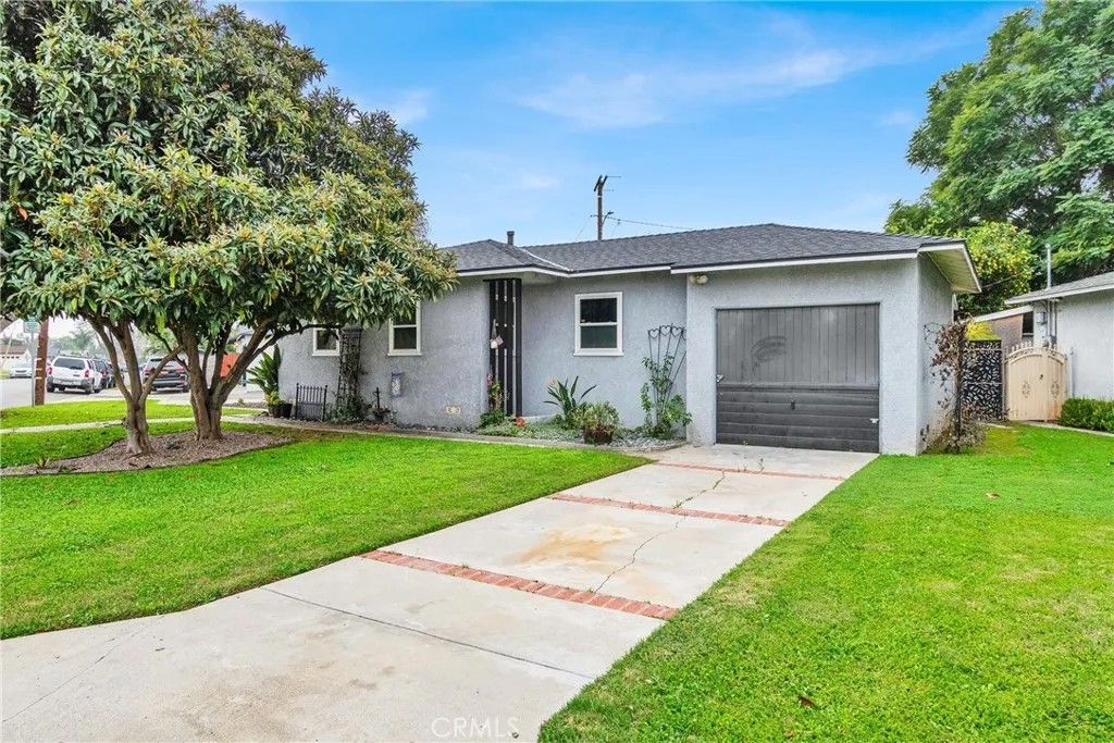 Photo of 10405 Bluefield Ave, Whittier, CA 90604 (MLS # DW26037164)