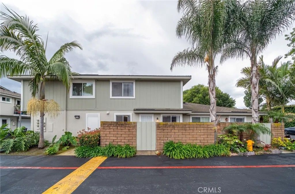 Photo of 16385 De Anza Cir #C159, Huntington Beach, CA 92649 (MLS # OC25276623)