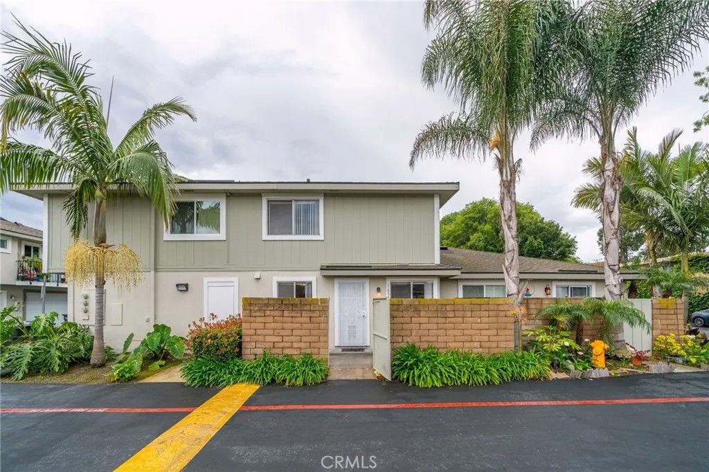 Photo of 16385 De Anza Cir #C159, Huntington Beach, CA 92649 (MLS # OC25276623)