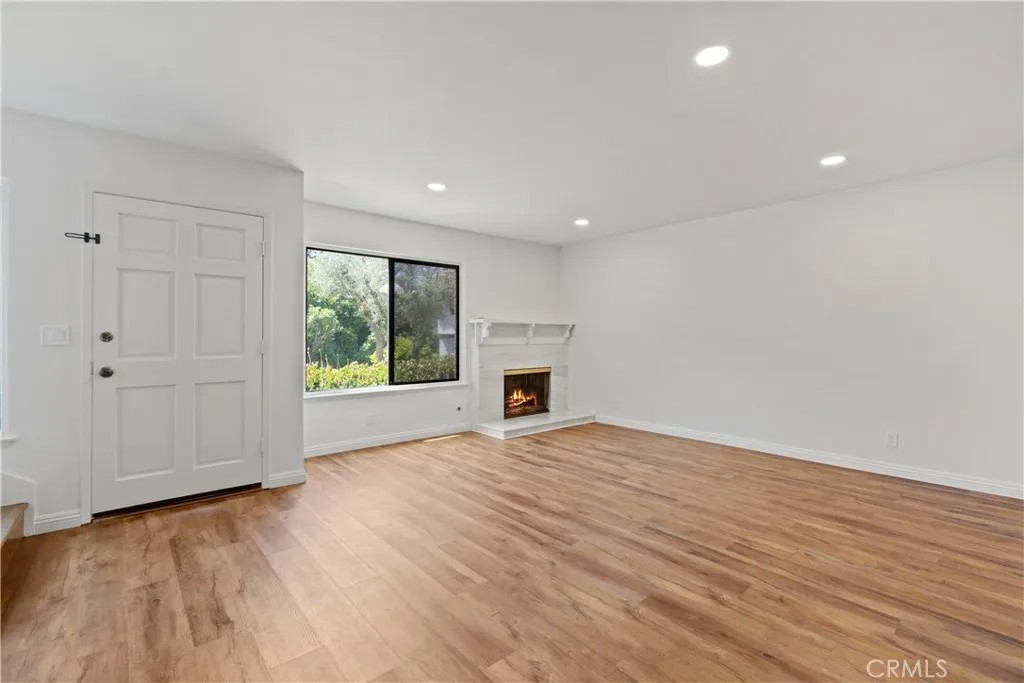 28191 Ridgecove Court South