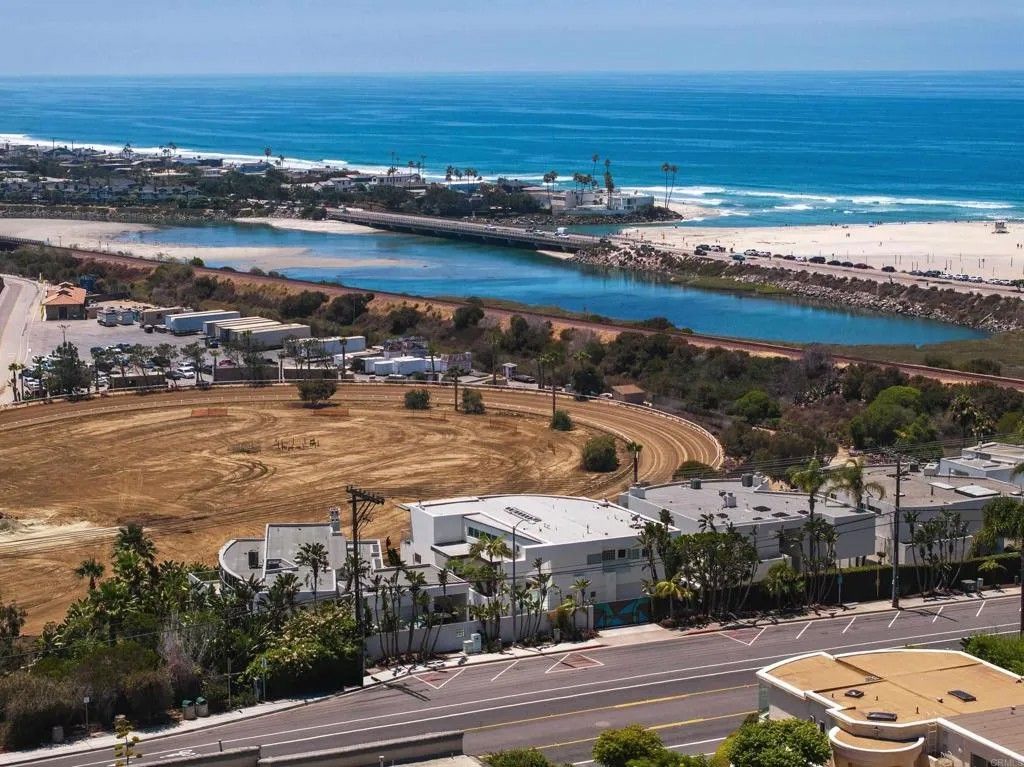 Photo of 121 Via De La Valle Ave, Del Mar, CA 92014 (MLS # NDP2511429)