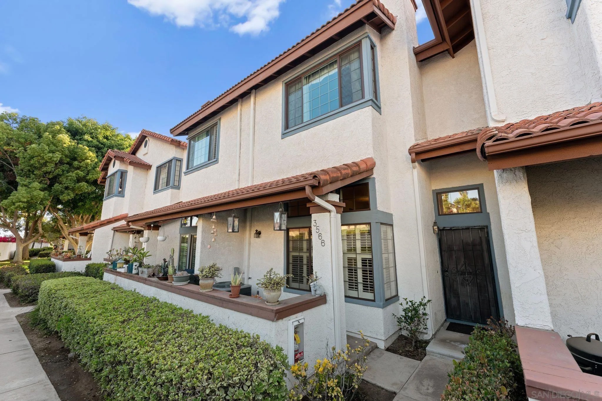 3566 Mission Mesa Way