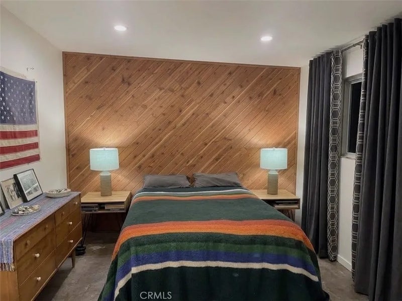 19 Easy Street