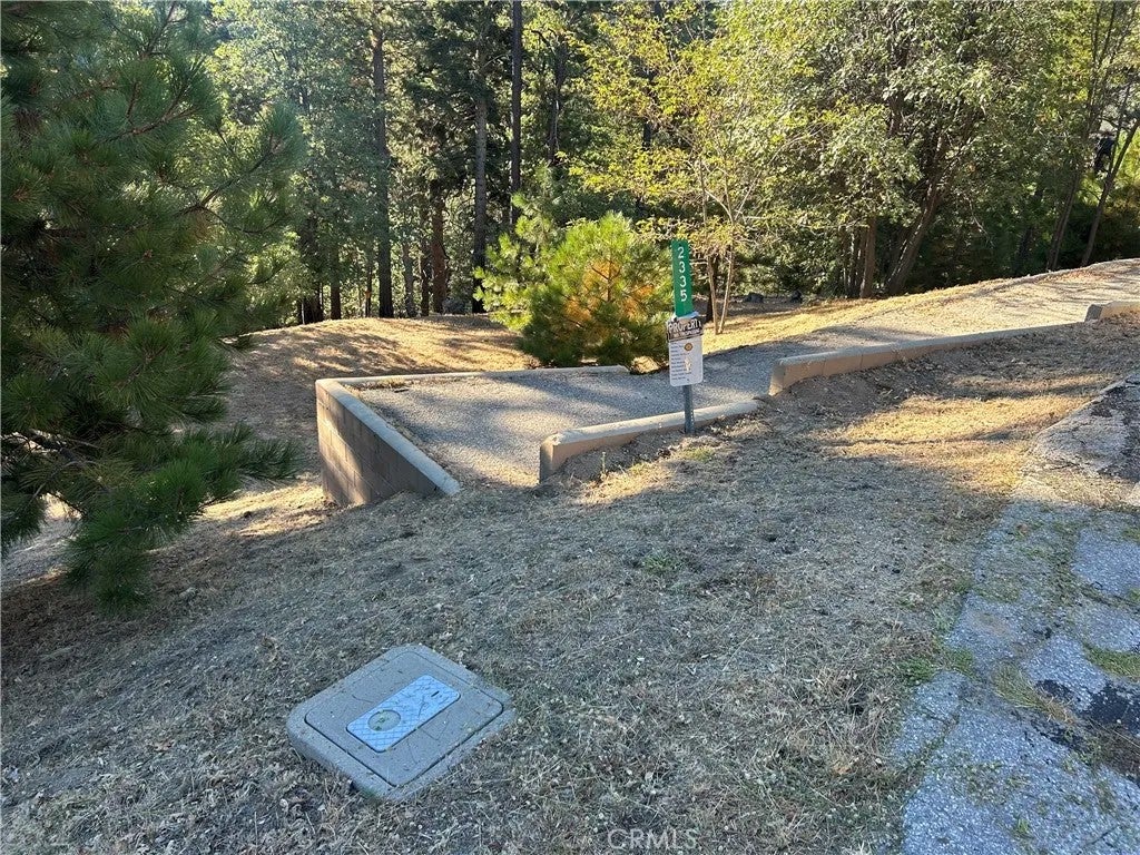 2335 Deep Creek