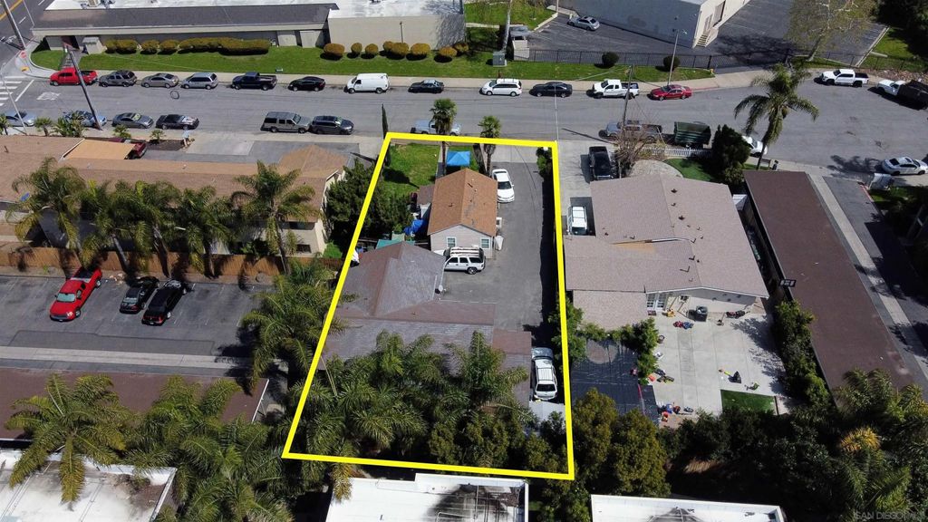 Photo of 565 N Beech St, Escondido, CA 92025 (MLS # 260002016)