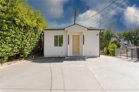 Photo of 11124 Yolanda, Porter Ranch, CA 91326 (MLS # GD26103543)