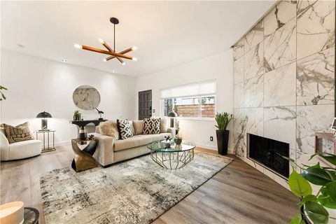 Photo of 1337 18th Street #6, Santa Monica, CA 90404 (MLS # SB26006989)