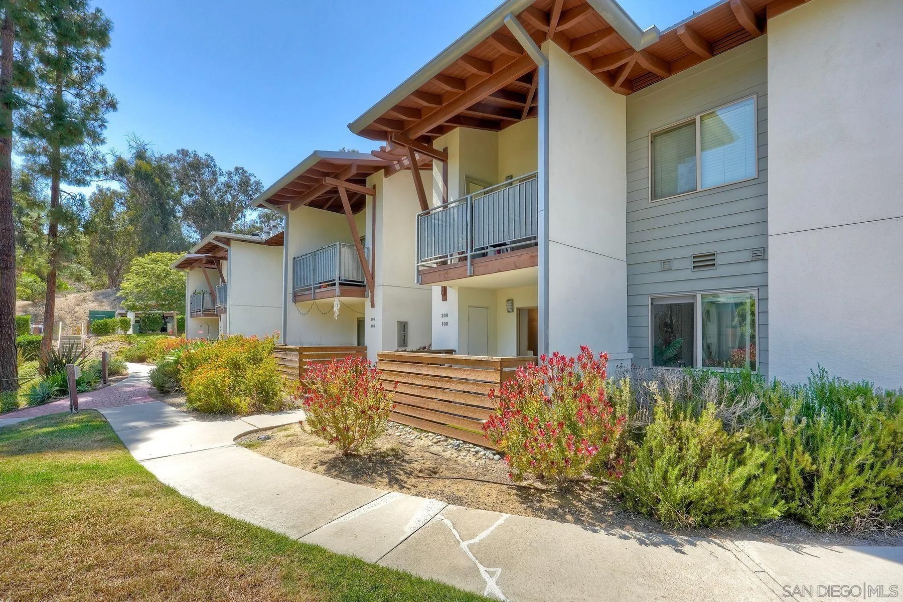 1810 S El Camino Real 108