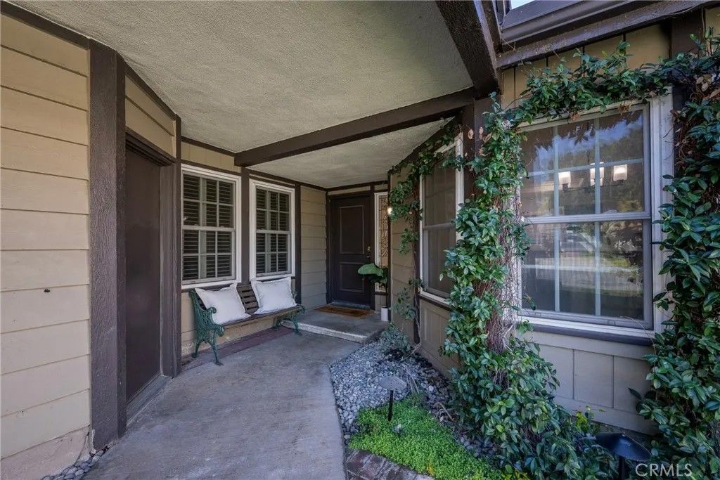 Photo of 21182 Via Este, Yorba Linda, CA 92887 (MLS # PW26033435)