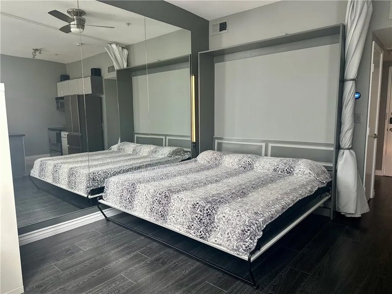 101 Market Street 401