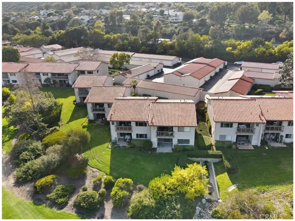 Photo of 31402 W Nine Dr, Laguna Niguel, CA 92677 (MLS # OC26052202)