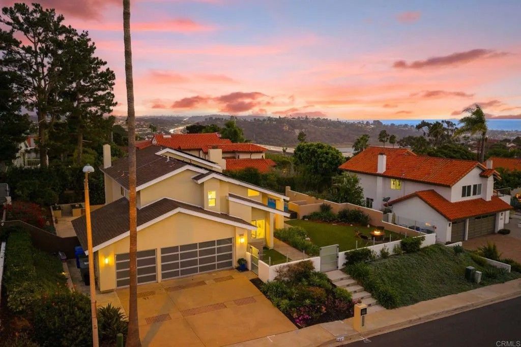 Photo of 2051 Wales Drive, Cardiff By The Sea, CA 92007 (MLS # NDP2509698)
