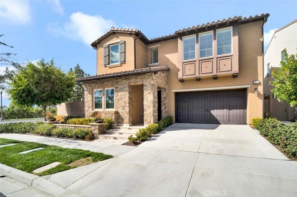 Photo of 67 Glacier Vly, Irvine, CA 92602 (MLS # TR26066053)
