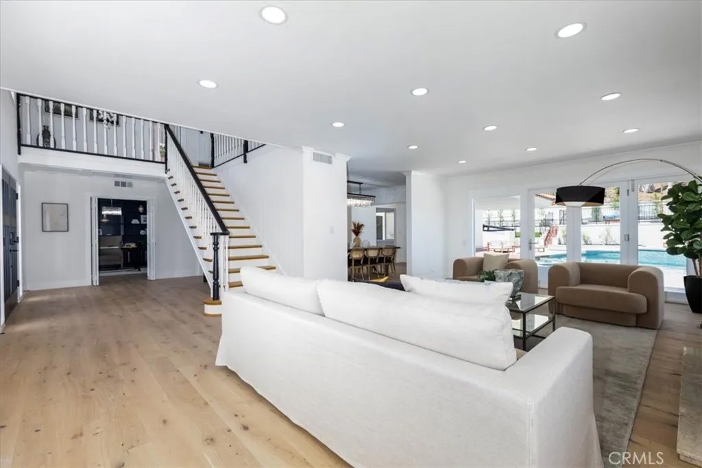 3625 Terrace View Drive