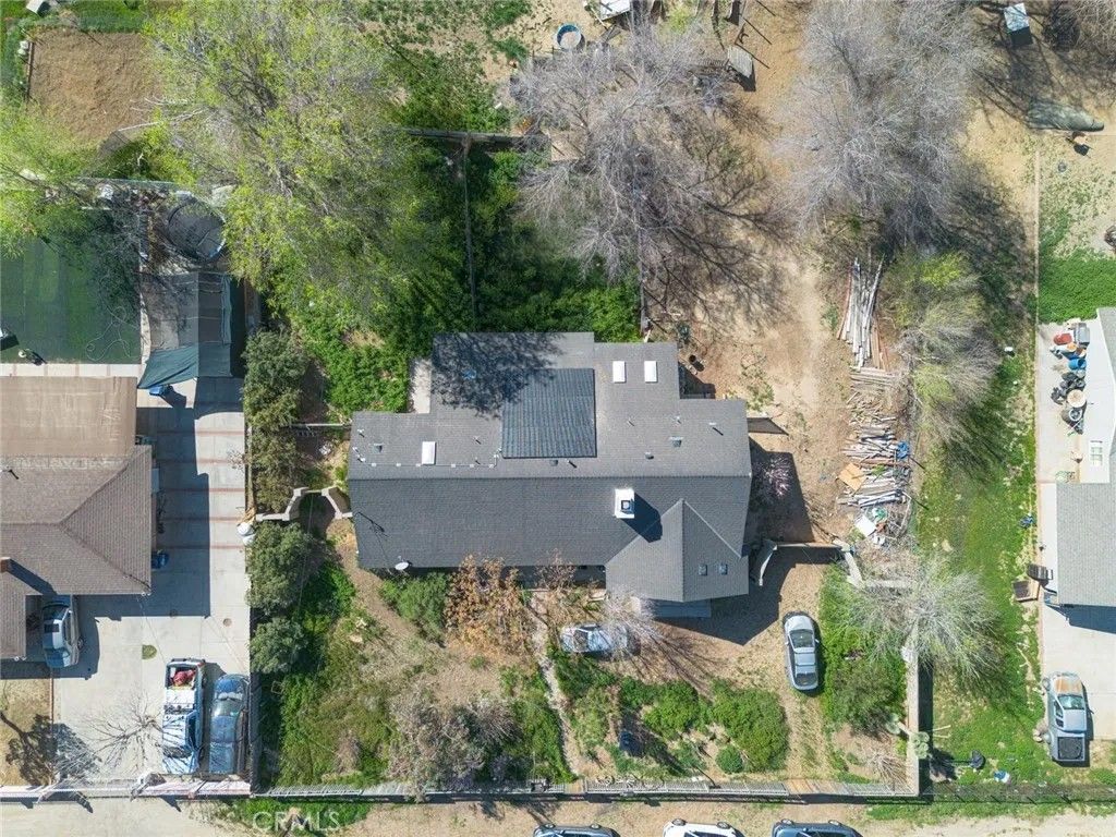 Photo of 10330 E Avenue R14, Littlerock, CA 93543 (MLS # DW26098171)