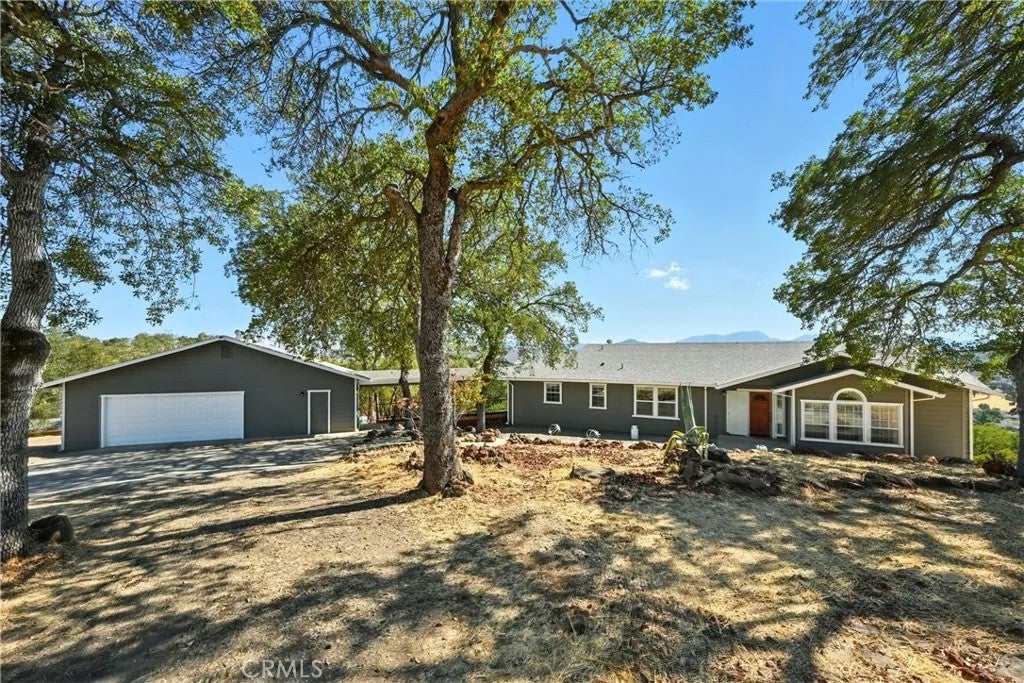 19415 Dallas Court