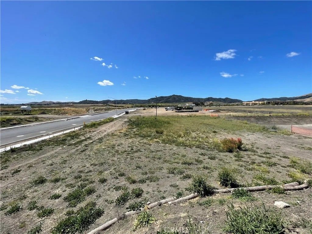 Photo of 4150 Earthwood Ln, San Luis Obispo, CA 93401 (MLS # SC26052577)