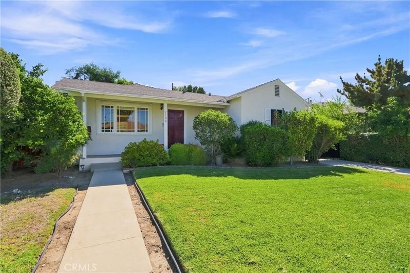 2708 Heather Heights Avenue