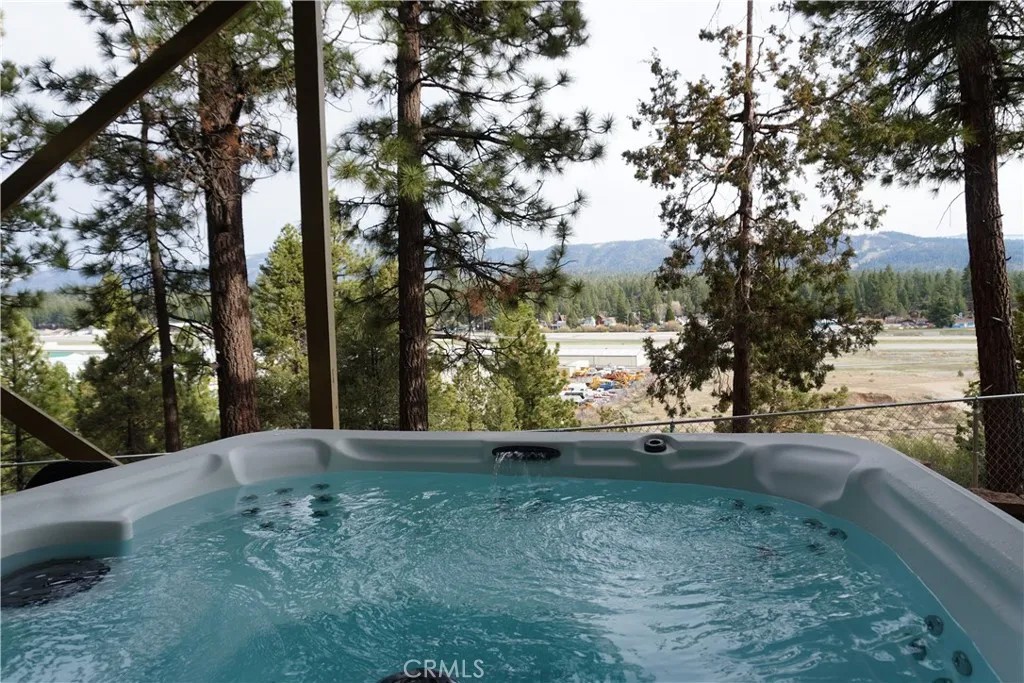 996 Feather Mountain