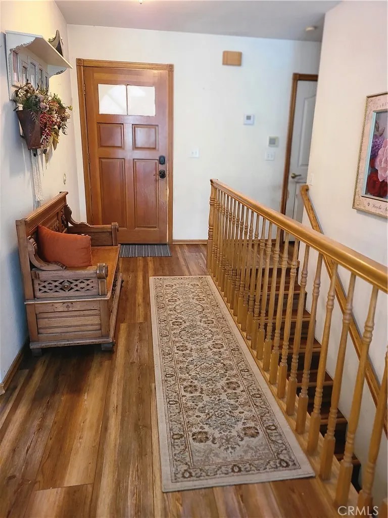 27457 Oakwood