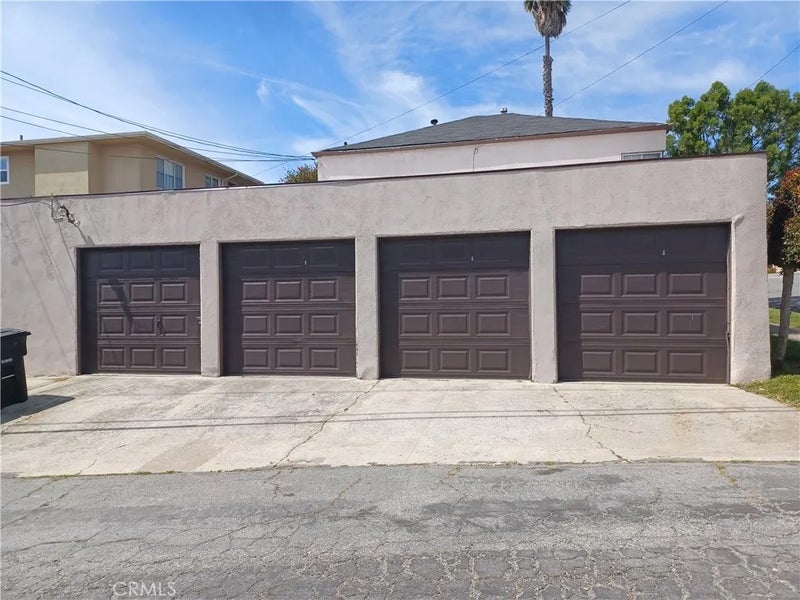 4474 W 60th