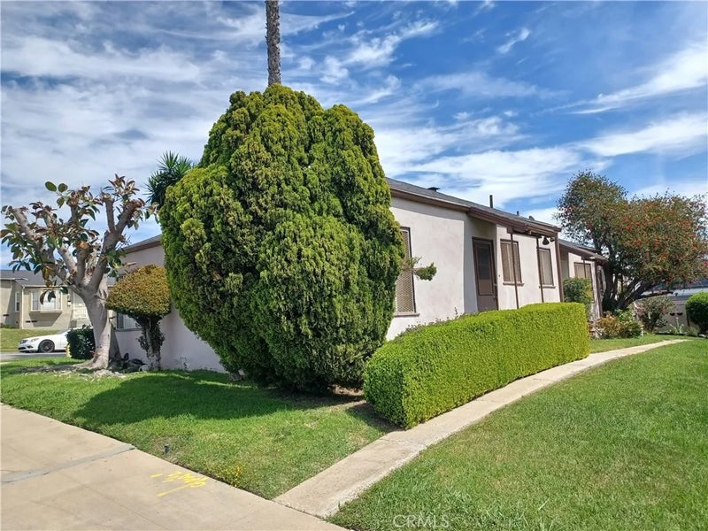 4474 W 60th