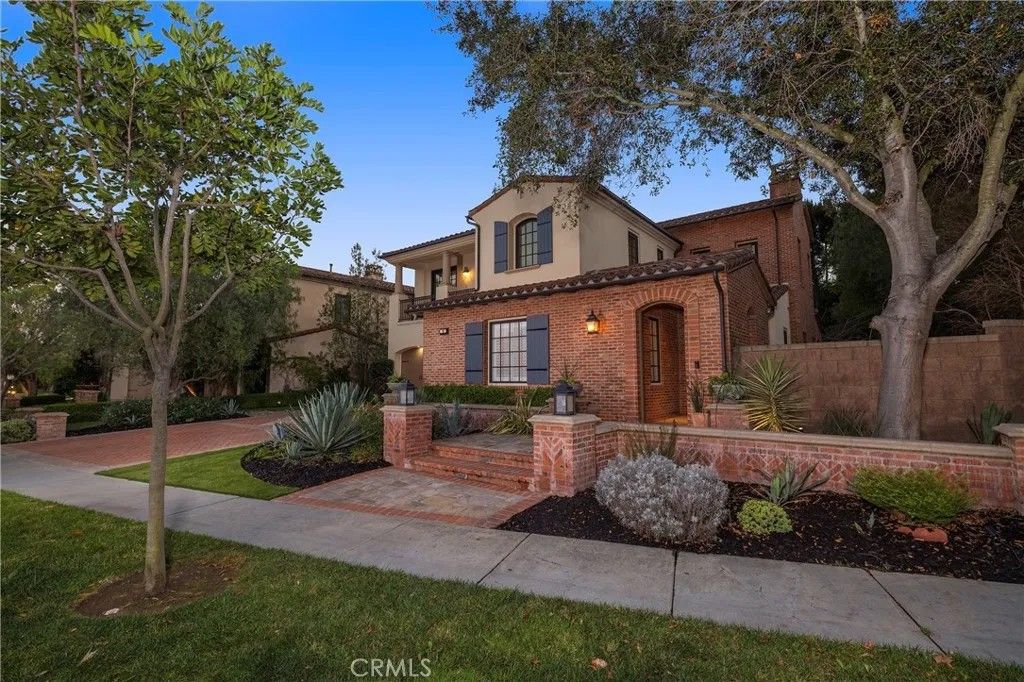 Photo of 46 Woods Trail, Irvine, CA 92603 (MLS # OC26016339)