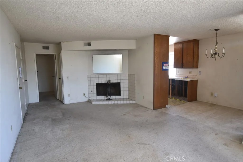 3845 Groton Street 4