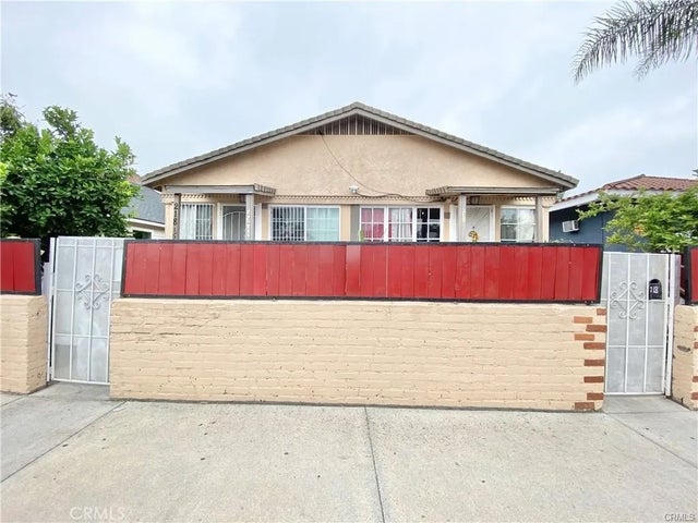 218 E 60th Street, Los Angeles