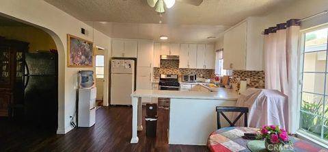 Photo of 17441 Hiawatha Street, Granada Hills, CA 91344 (MLS # WS25279032)