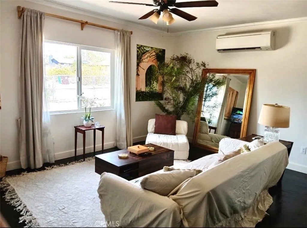 6045 Cahuilla