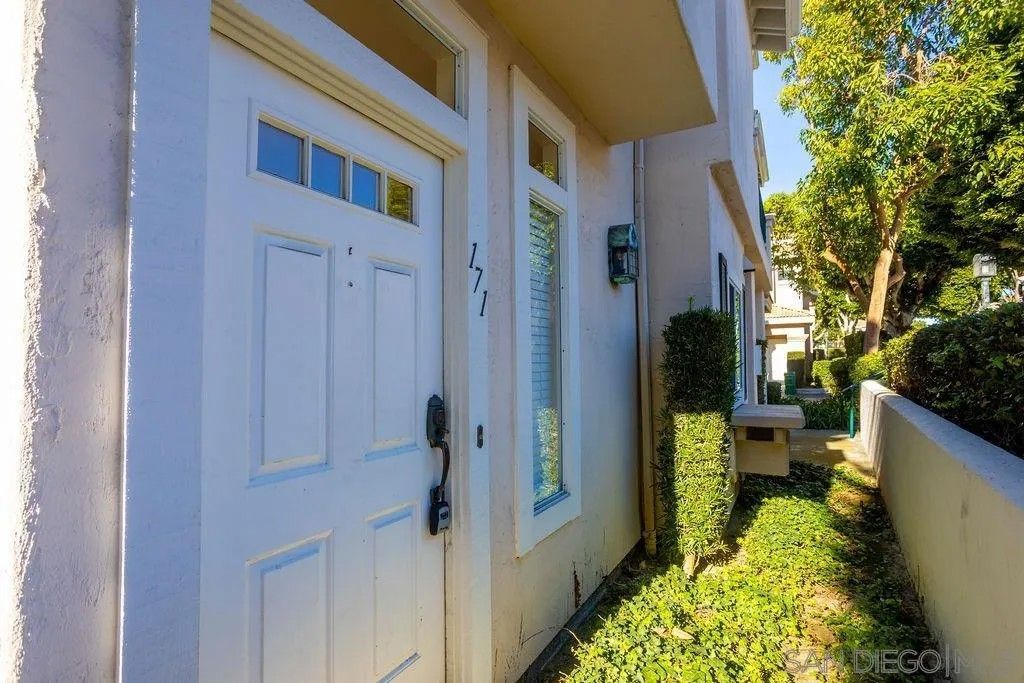 Photo of 7224 Shoreline Dr #171, San Diego, CA 92122 (MLS # 250045406)