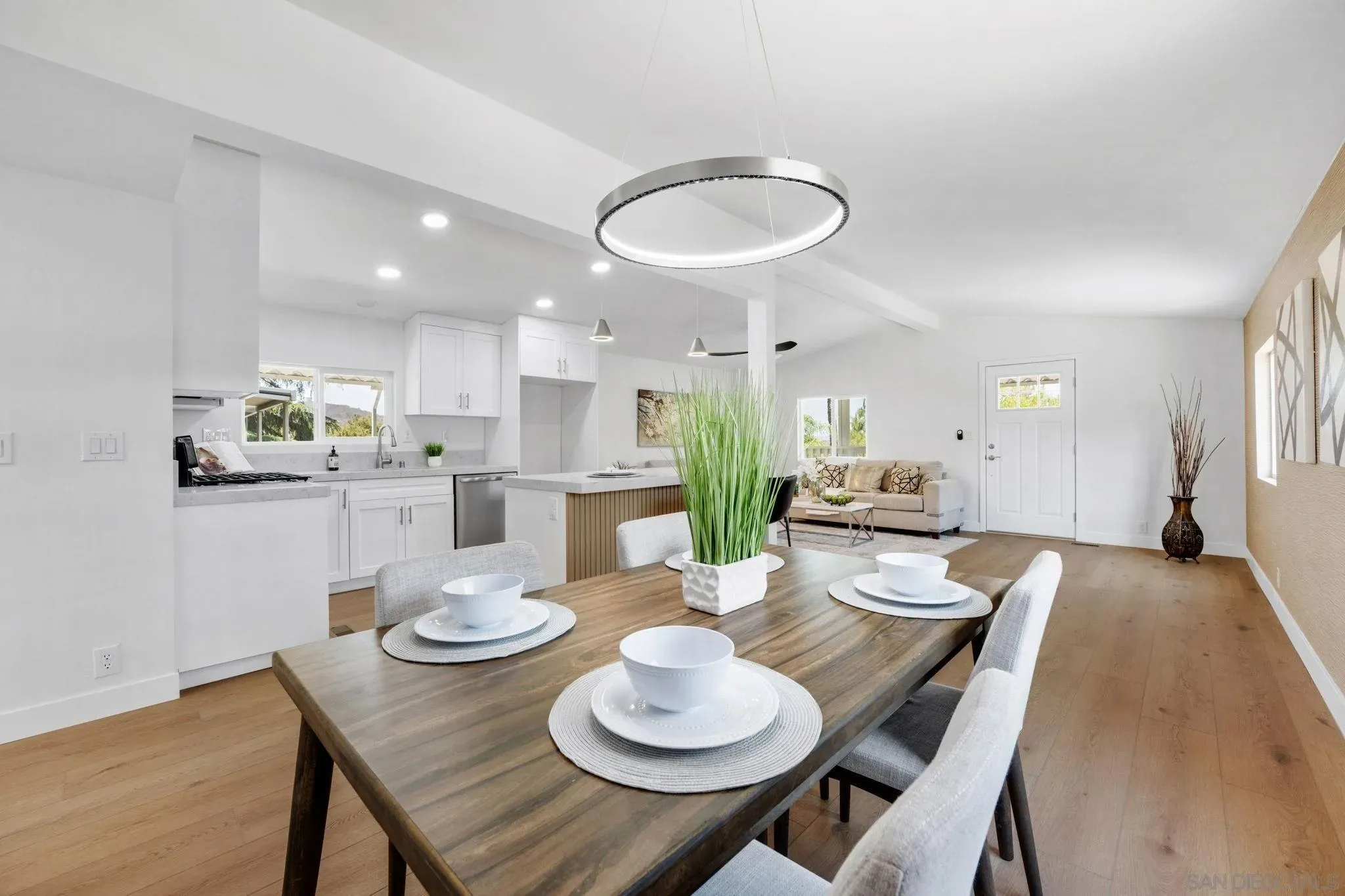 Lakeside, California 92040, United States, 2 Bedrooms Bedrooms, ,2 BathroomsBathrooms,Residential,Active,178522