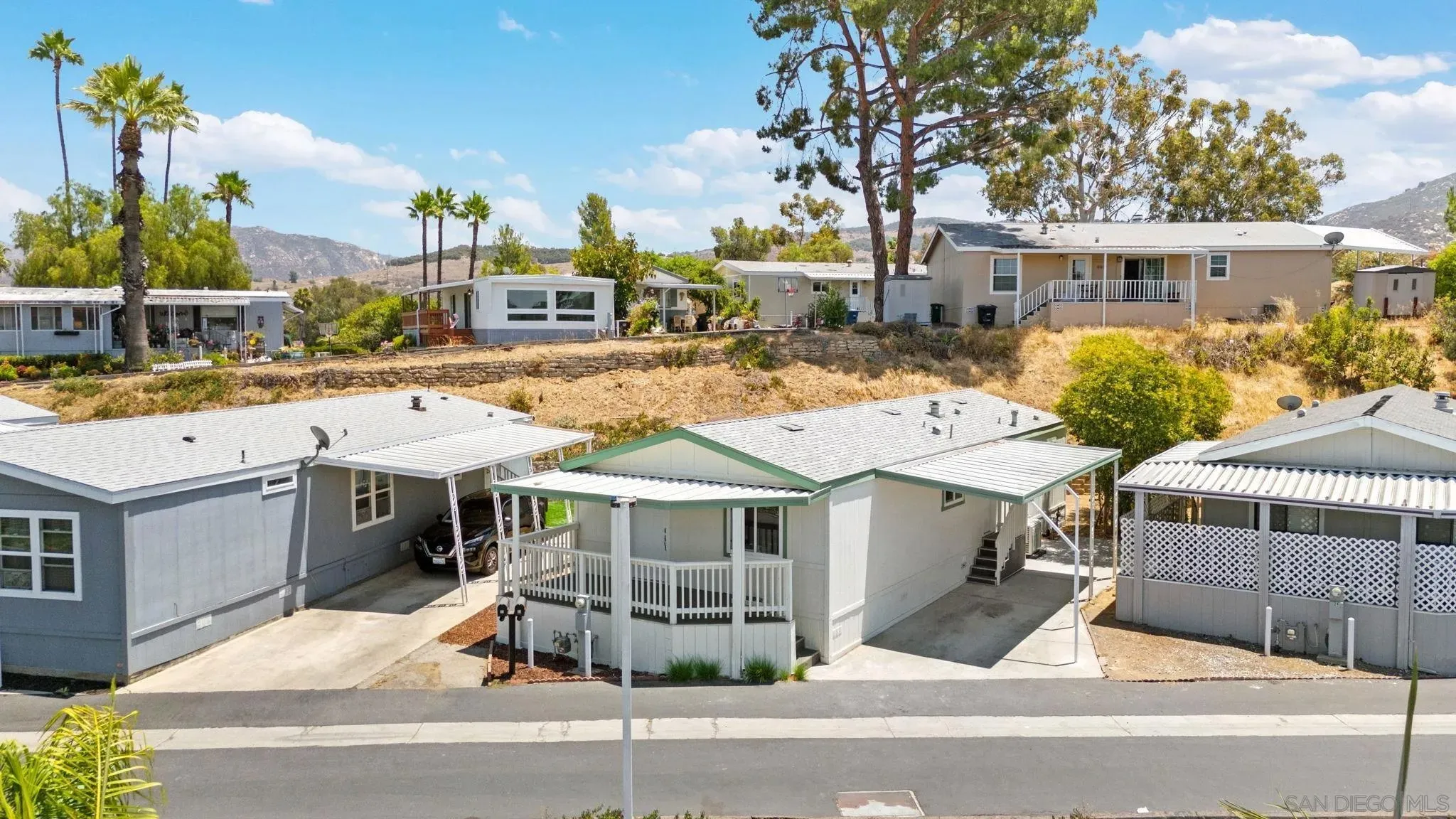 Lakeside, California 92040, United States, 2 Bedrooms Bedrooms, ,2 BathroomsBathrooms,Residential,Active,178522