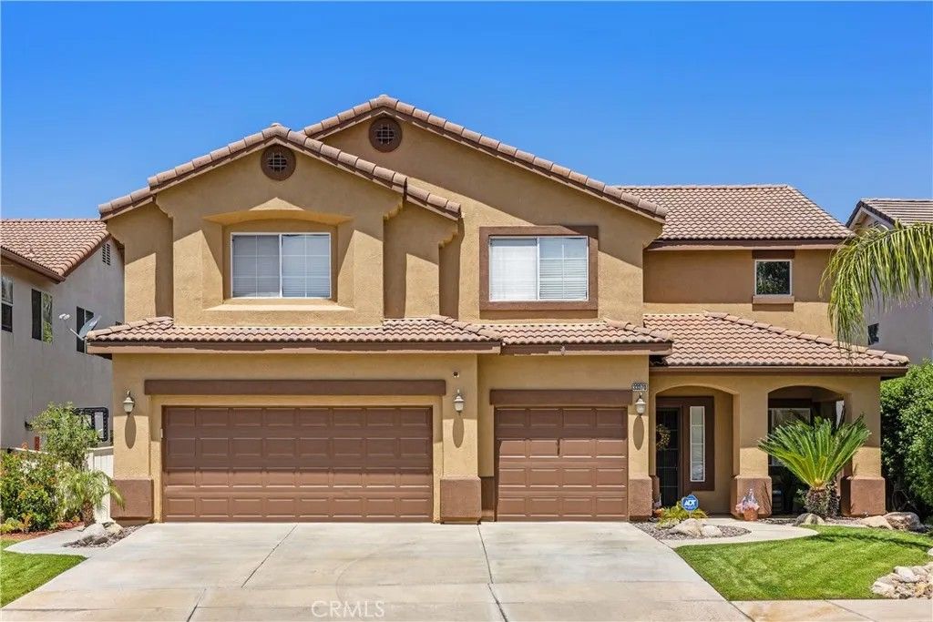 Photo of 33370 Morning View Drive, Temecula, CA 92592 (MLS # OC26013269)