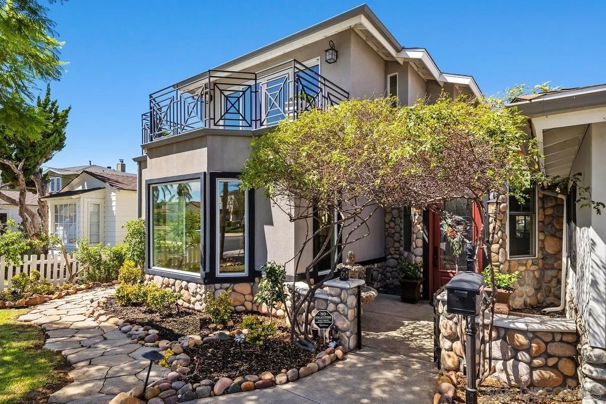 4282 Middlesex Drive