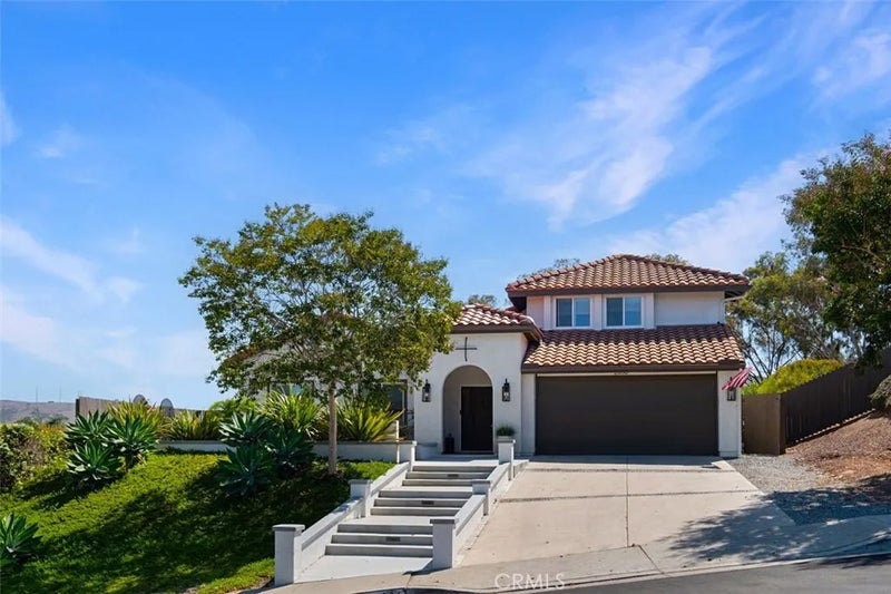 2886 Calle Heraldo