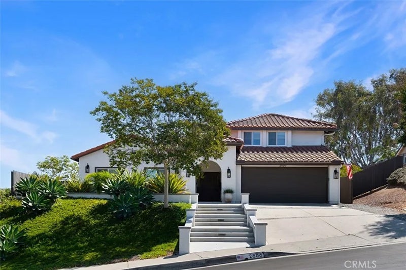 2886 Calle Heraldo