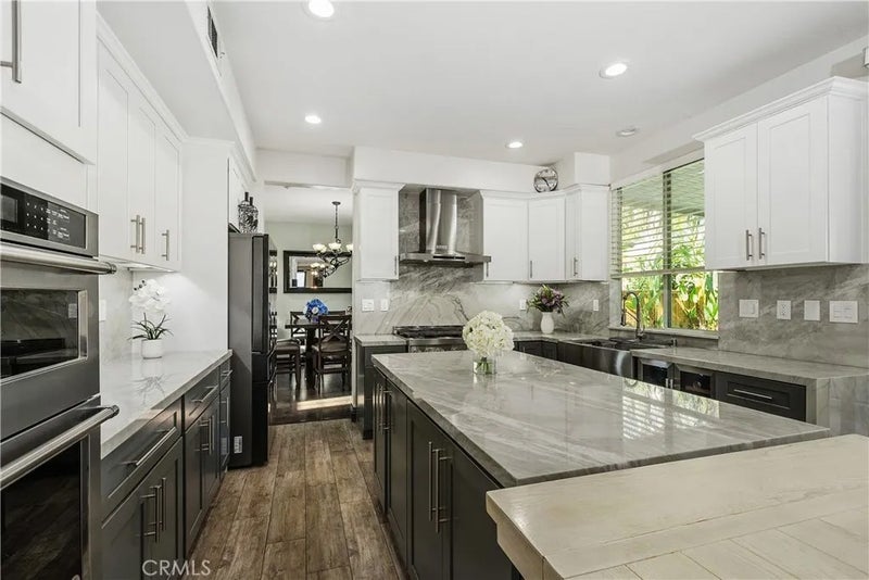 11349 Parkfield