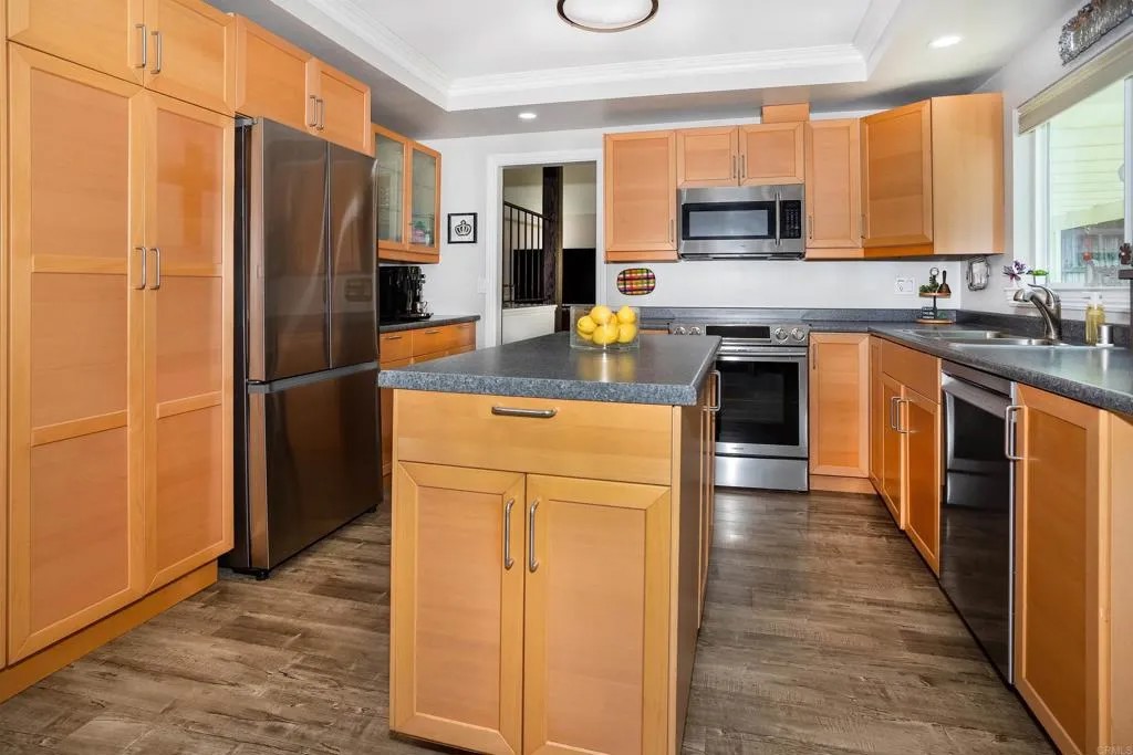 12567 Pomerado Ct
