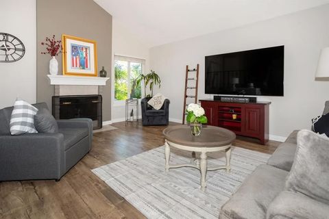 12567 Pomerado Ct San Diego CA 92128