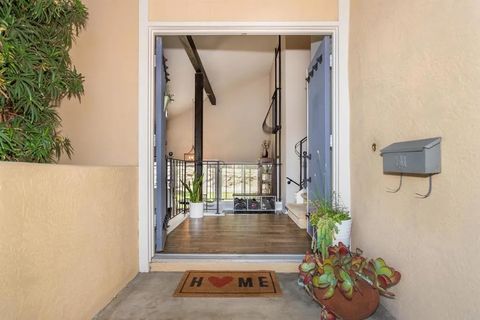 12567 Pomerado Ct San Diego CA 92128