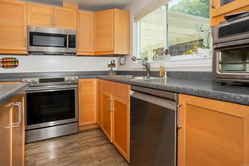 12567 Pomerado Ct